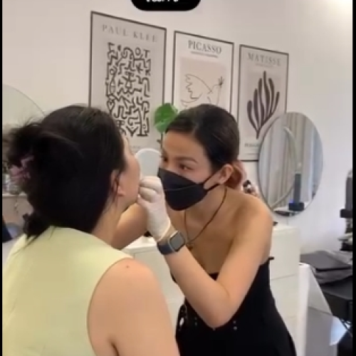 THIẾT KẾ SHAPE VÀ MÀU MÔI CHO CHỊ HỌC VIÊN