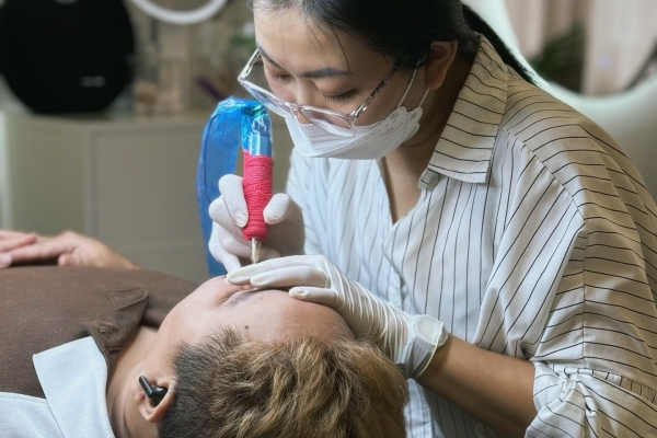 KHÓA HỌC TỔNG HỢP PHUN XĂM – MÀY | MÔI | MÍ (1 KÈM 1)